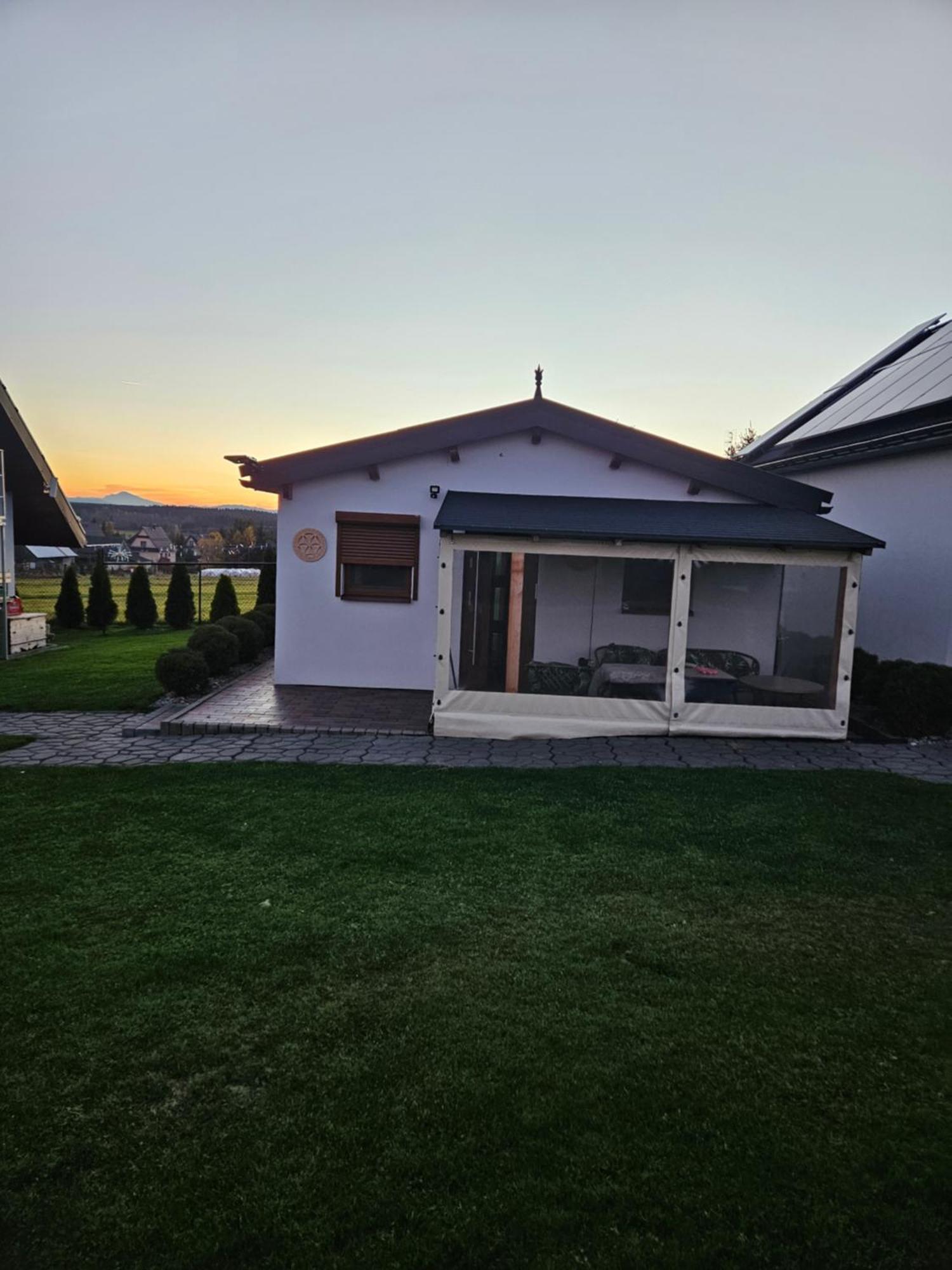 Domek Drewniany Piekielnik Esterno foto